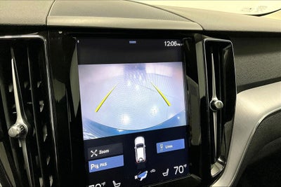 2020 Volvo XC60 T5 Momentum