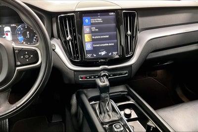 2020 Volvo XC60 T5 Momentum