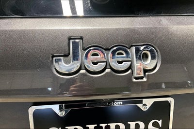 2019 Jeep Grand Cherokee Laredo E 4x4