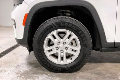 2024 Jeep Grand Cherokee Laredo A 4x2