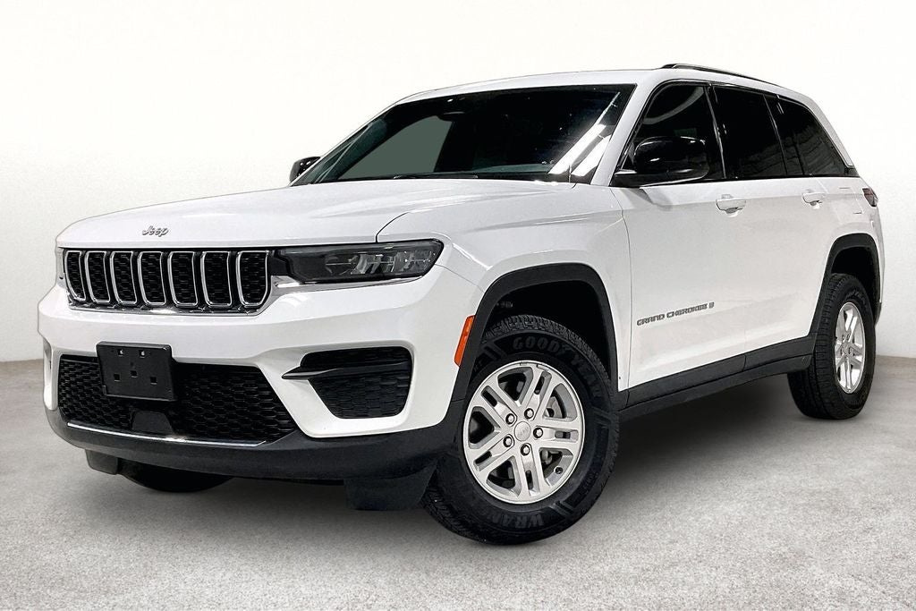 2024 Jeep Grand Cherokee Laredo A 4x2