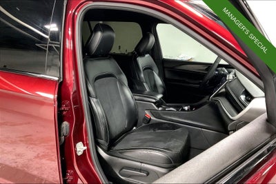 2024 Jeep Grand Cherokee L Altitude 4x4