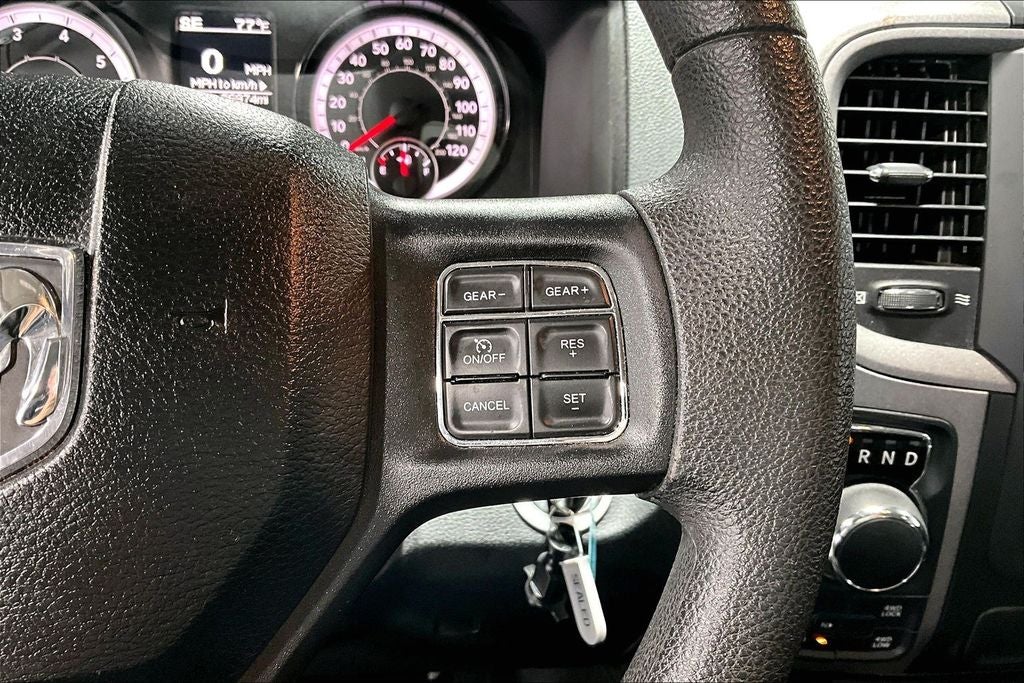 2018 RAM 1500 Express Crew Cab 4x4 5'7' Box