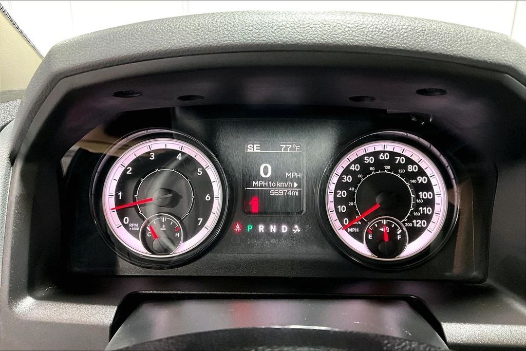 2018 RAM 1500 Express Crew Cab 4x4 5'7' Box
