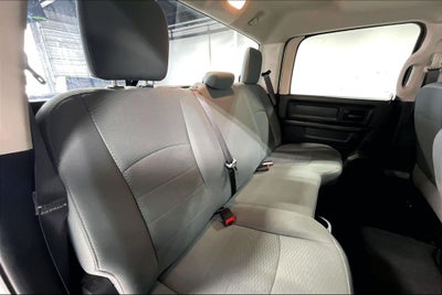 2018 RAM 1500 Express Crew Cab 4x4 5'7' Box