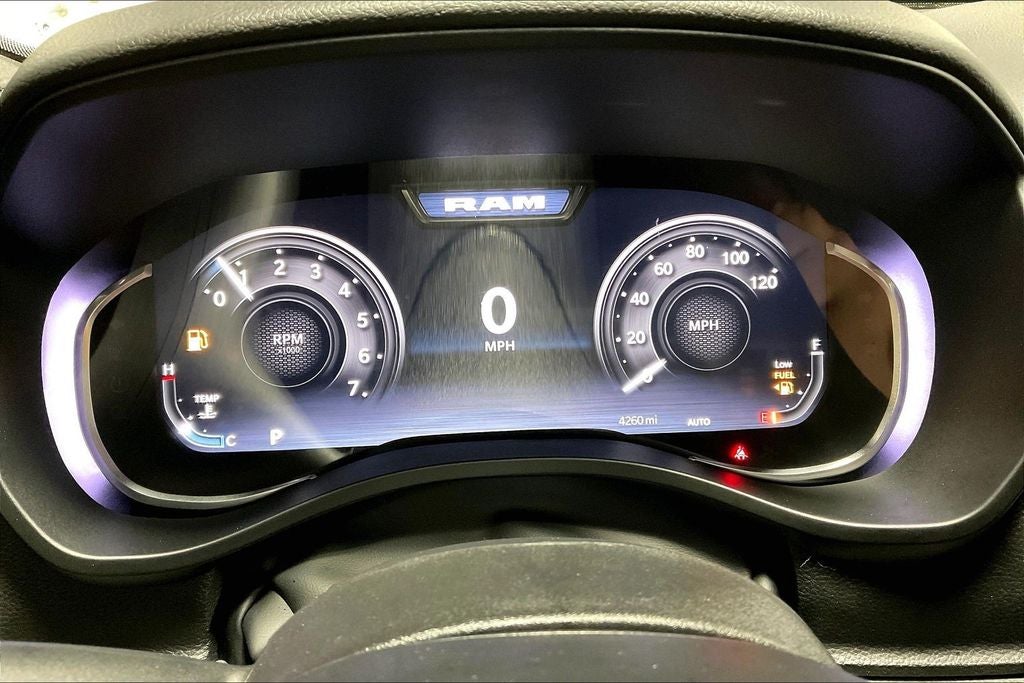 2025 RAM 1500 Big Horn Crew Cab 4x4 6'4' Box