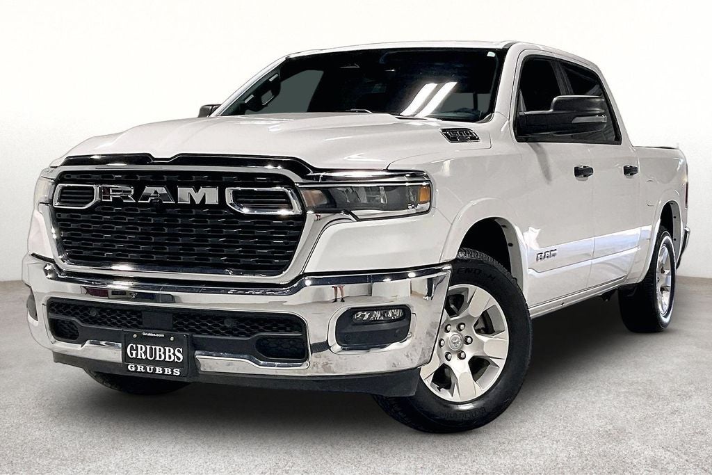 2025 RAM 1500 Big Horn Crew Cab 4x4 5'7' Box