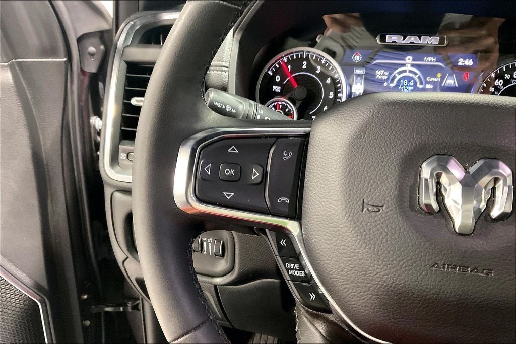 2026 RAM 1500 Laramie Crew Cab 4x4 5'7' Box