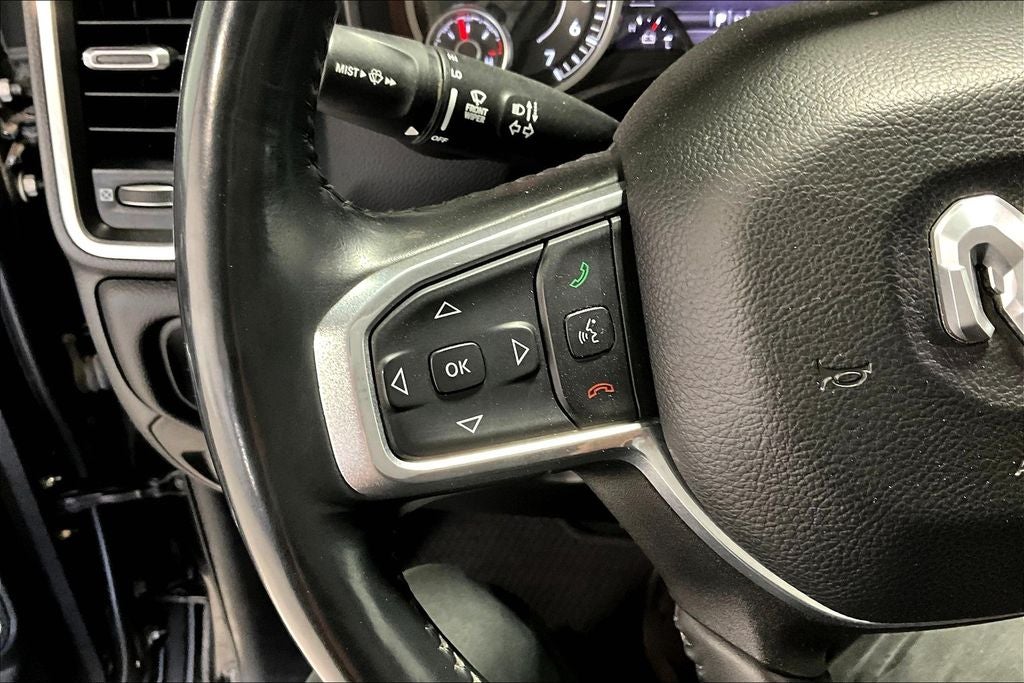 2022 RAM 1500 Laramie Crew Cab 4x4 5'7' Box