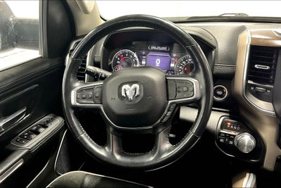 2022 RAM 1500 Laramie Crew Cab 4x4 5'7' Box