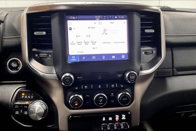 2022 RAM 1500 Laramie Crew Cab 4x4 5'7' Box