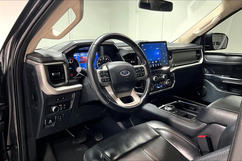 2022 Ford Expedition XLT