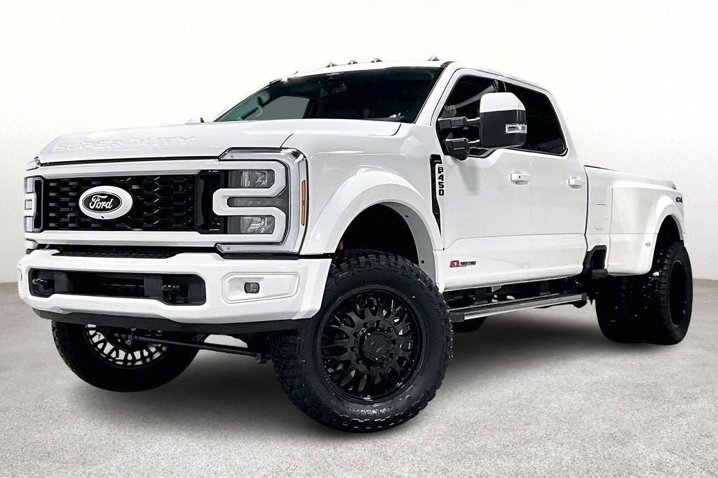 2026 Ford F-450 LARIAT