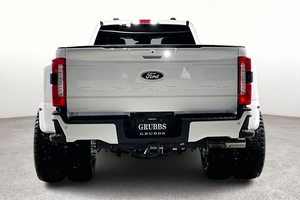 2026 Ford F-450 LARIAT