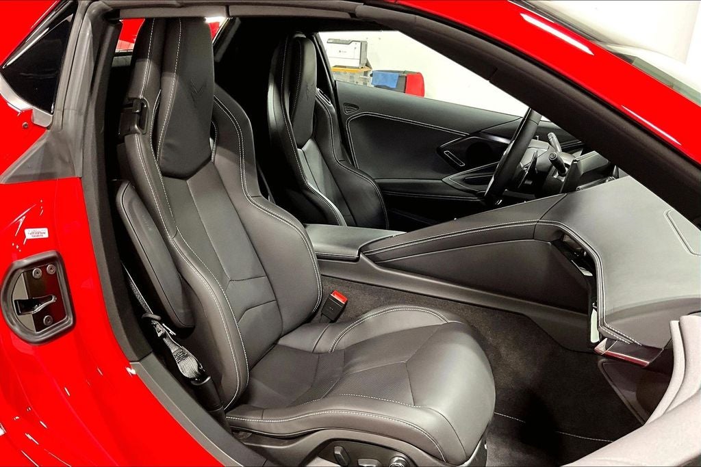 2024 Chevrolet Corvette Stingray RWD Convertible 2LT