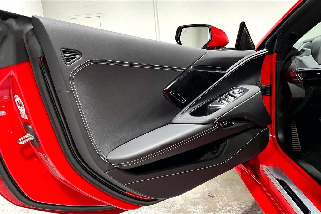 2024 Chevrolet Corvette Stingray RWD Convertible 2LT