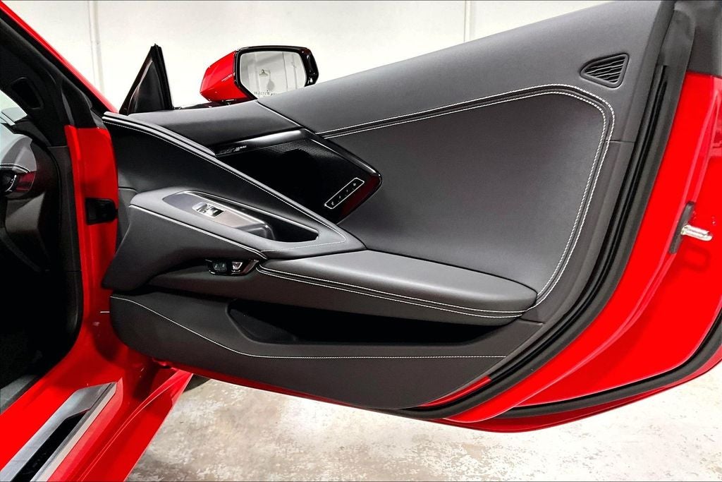 2024 Chevrolet Corvette Stingray RWD Convertible 2LT