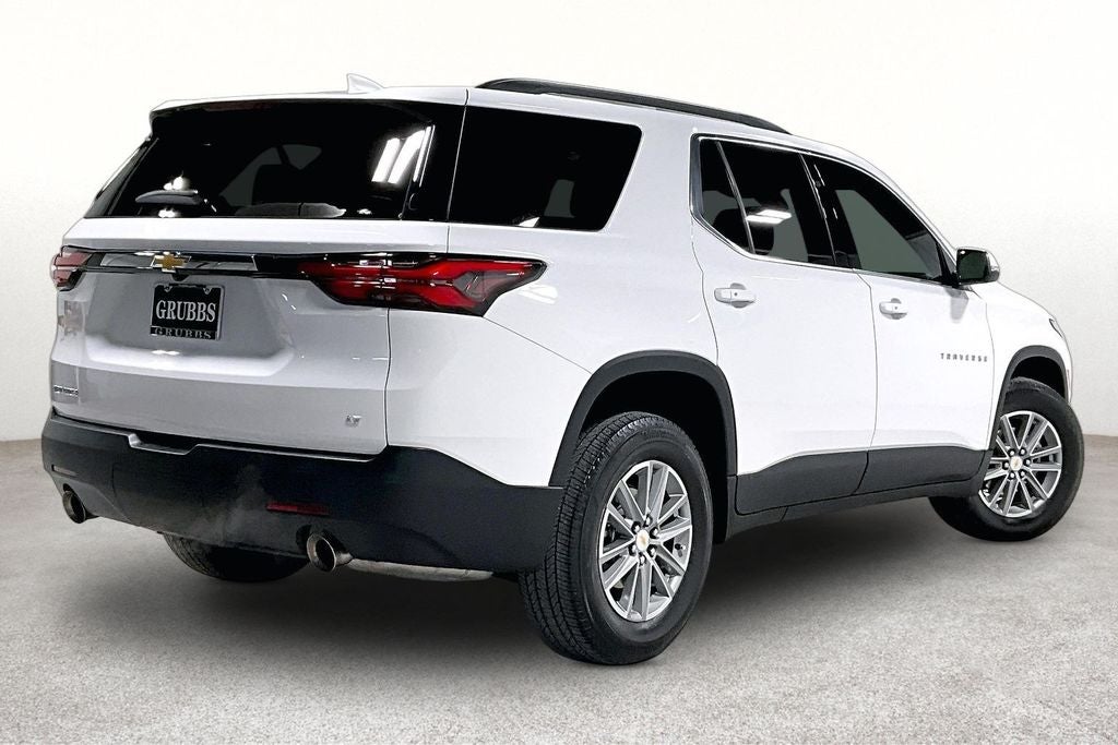 2023 Chevrolet Traverse FWD LT Cloth