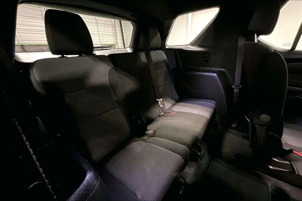 2023 Chevrolet Traverse FWD LT Cloth