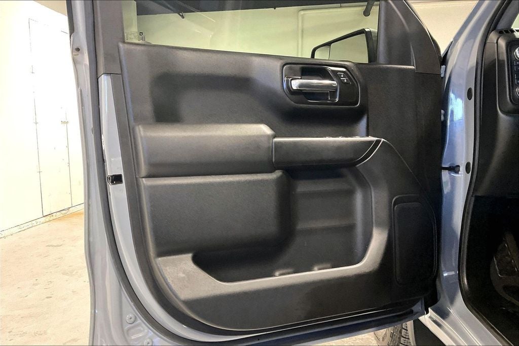 2024 GMC Sierra 1500 4WD Crew Cab Short Box Pro