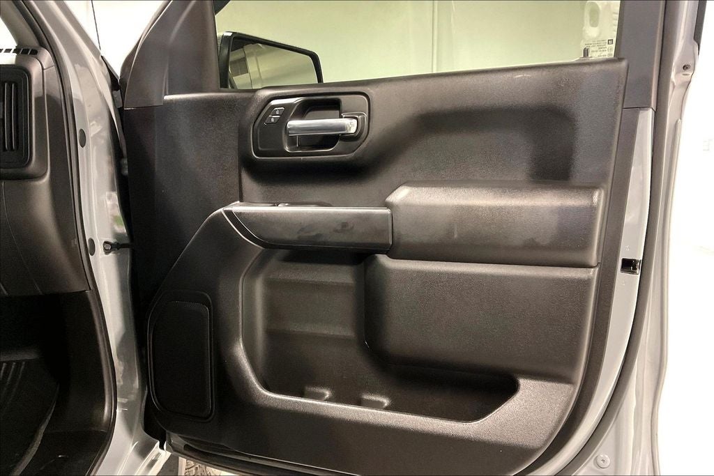 2024 GMC Sierra 1500 4WD Crew Cab Short Box Pro