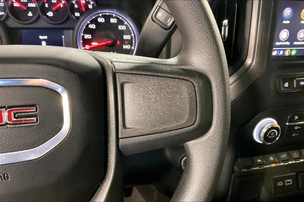 2024 GMC Sierra 1500 4WD Crew Cab Short Box Pro