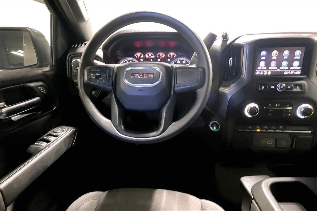 2024 GMC Sierra 1500 4WD Crew Cab Short Box Pro