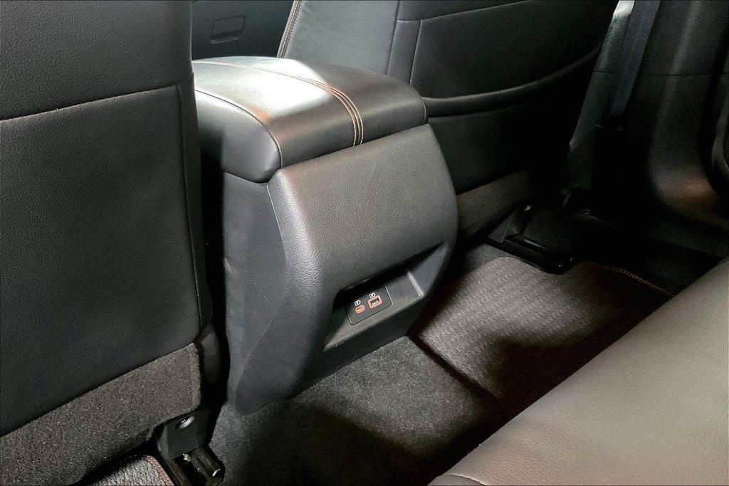 2022 Nissan Altima SR FWD