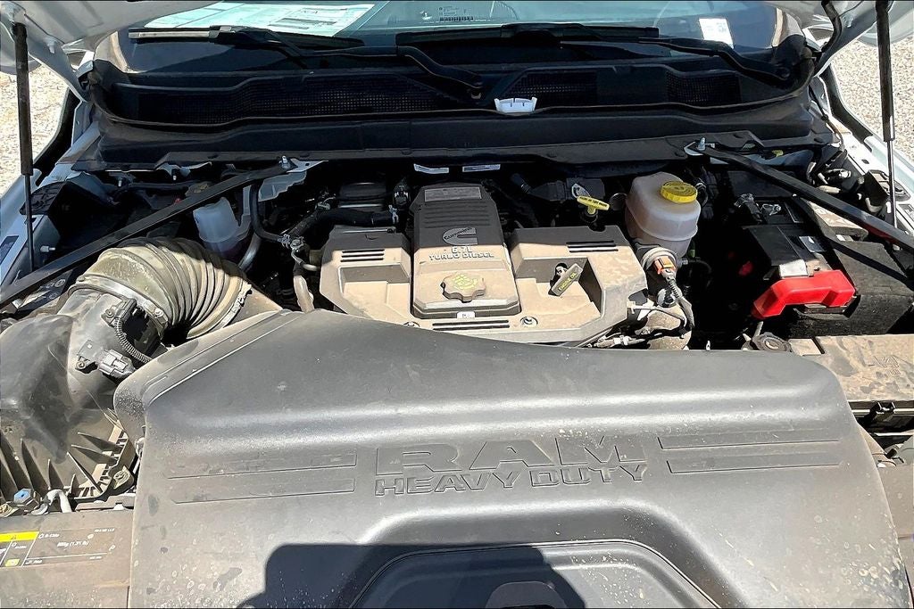 2024 RAM 3500 Chassis Tradesman/SLT