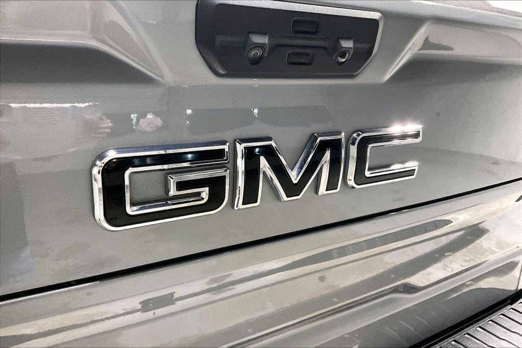 2024 GMC Sierra 1500 4WD Crew Cab Short Box Elevation with 3SB