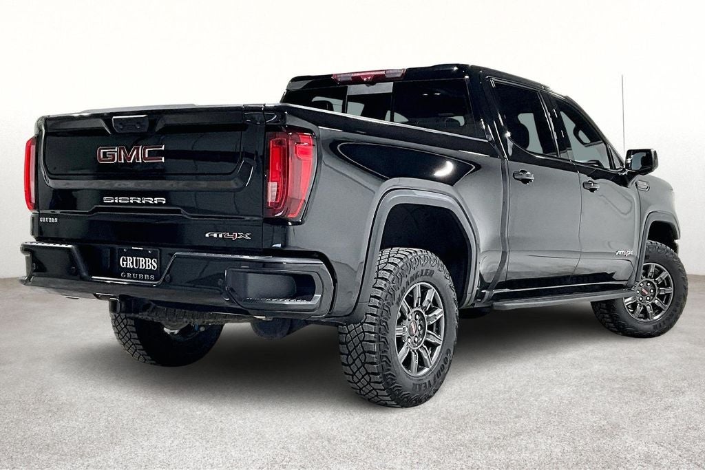 2024 GMC Sierra 1500 4WD Crew Cab Short Box AT4X