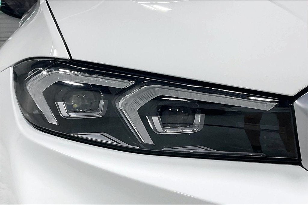 2023 BMW 330i 330i