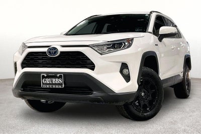 2020 Toyota RAV4 Hybrid XLE