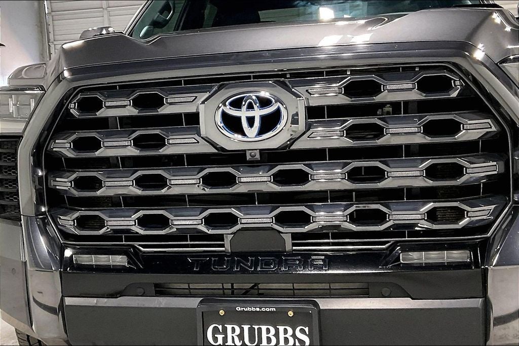 2024 Toyota Tundra Hybrid Platinum 4WD