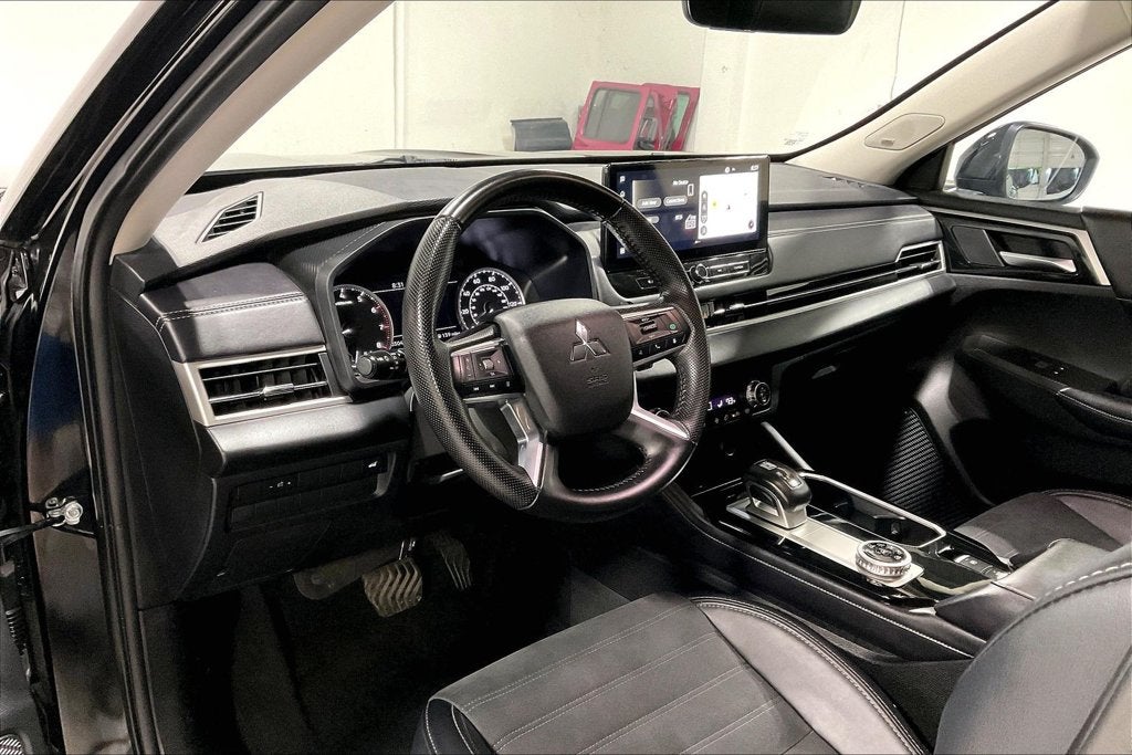2025 Mitsubishi Outlander SE 2.5 S-AWC