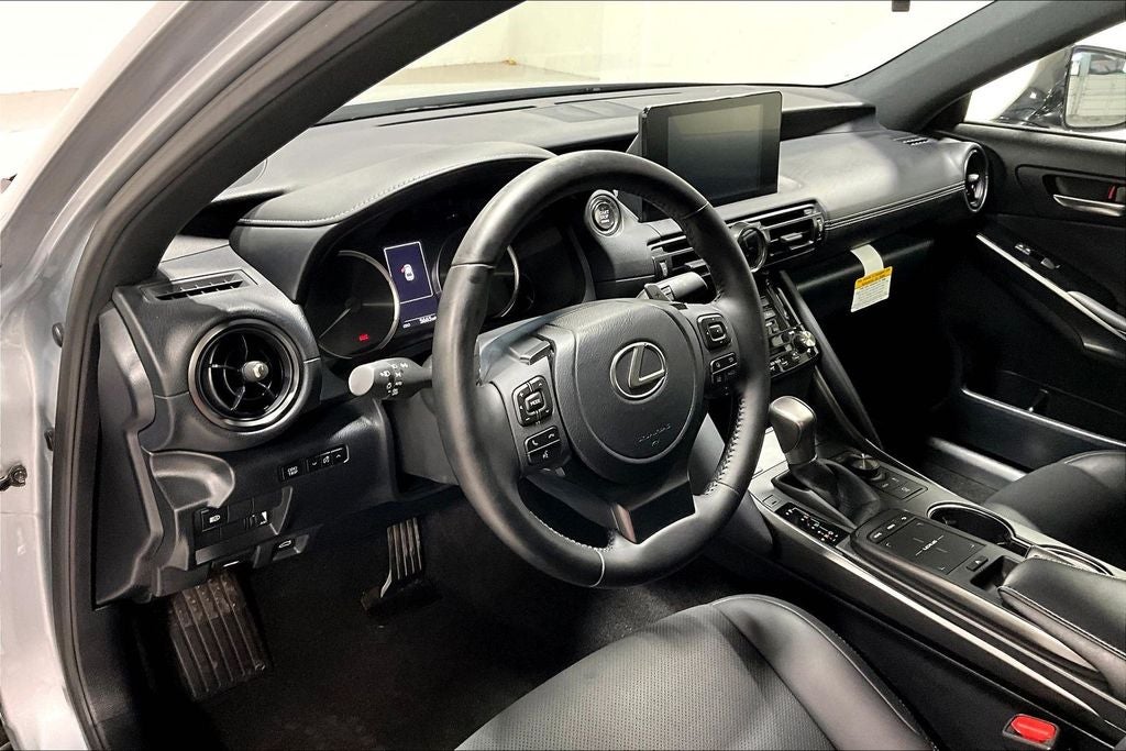 2024 Lexus IS 300 300