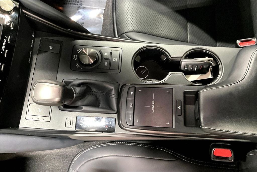 2024 Lexus IS 300 300