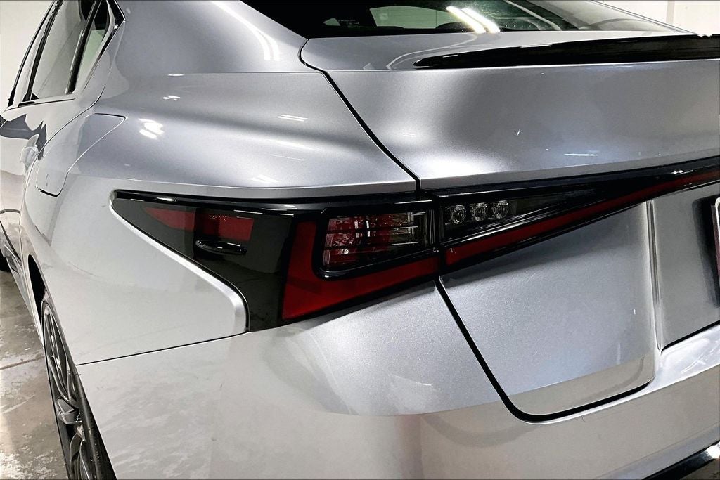 2024 Lexus IS 300 300