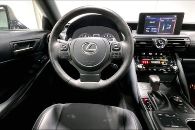 2024 Lexus IS 300 300