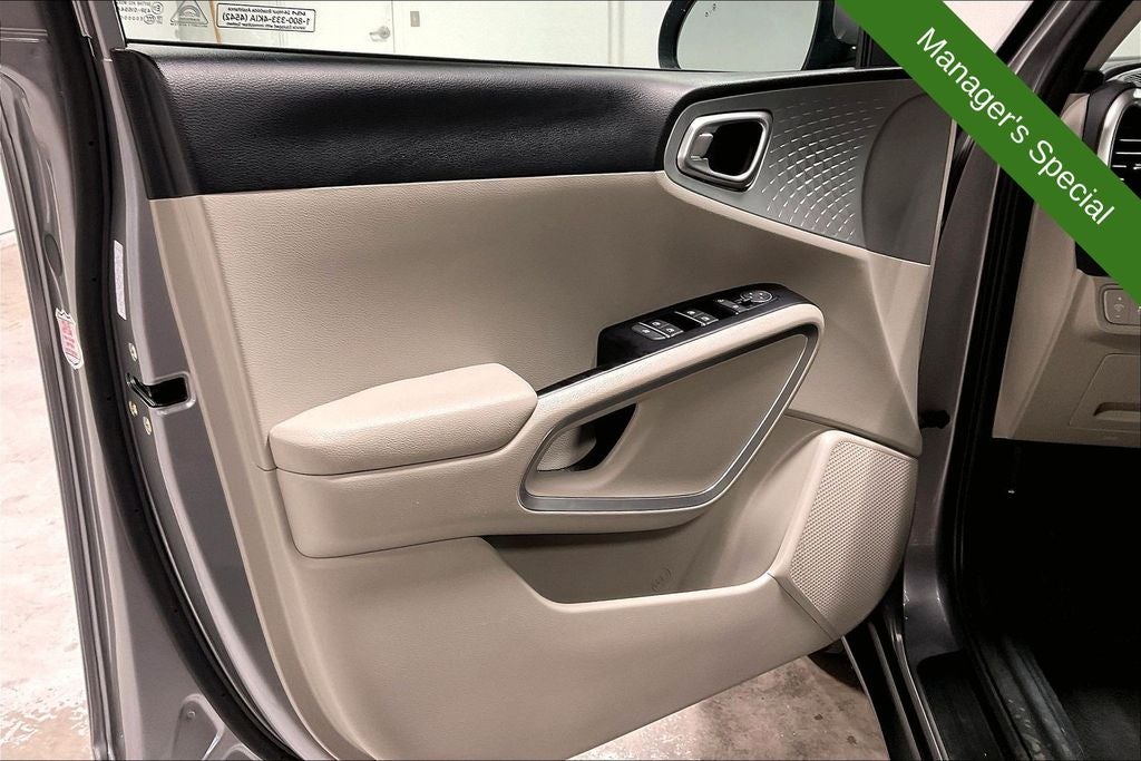 2025 Kia Soul LX