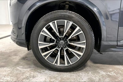 2021 Volvo XC90 T5 Momentum 7 Passenger