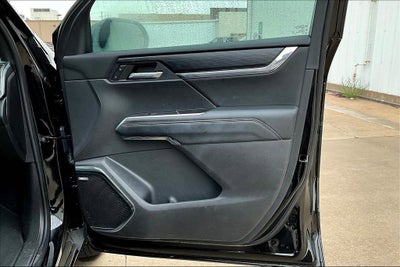 2024 GMC Acadia Elevation