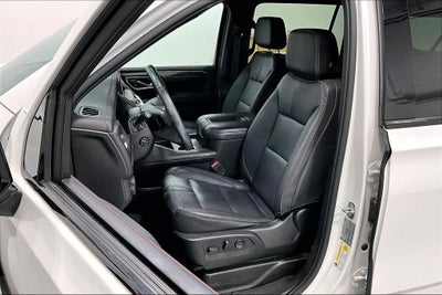 2023 Chevrolet Suburban RST