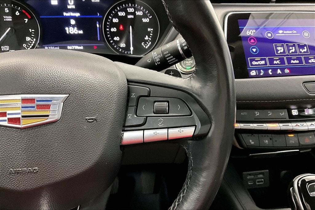 2020 Cadillac XT4 Premium Luxury