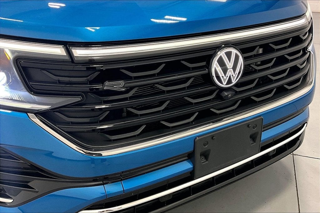 2024 Volkswagen Atlas Cross Sport 2.0T SEL Premium R-Line