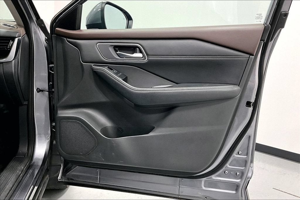 2021 Nissan Rogue SL FWD