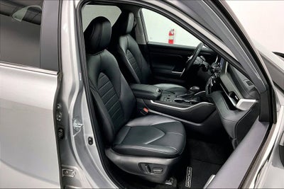 2024 Toyota Highlander Hybrid XLE