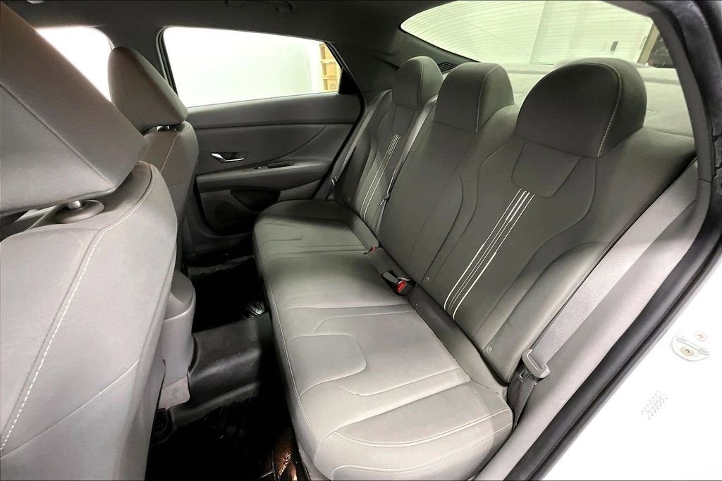 2022 Hyundai Elantra Hybrid Blue