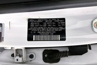 2022 Hyundai Elantra Hybrid Blue