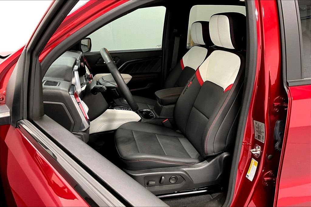 2023 GMC Canyon AT4X